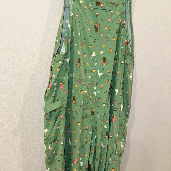 Duluth Heirloom Gardening Bib Overalls Women’s L Garden Geese 35” Inseam - Picture 11 of 11